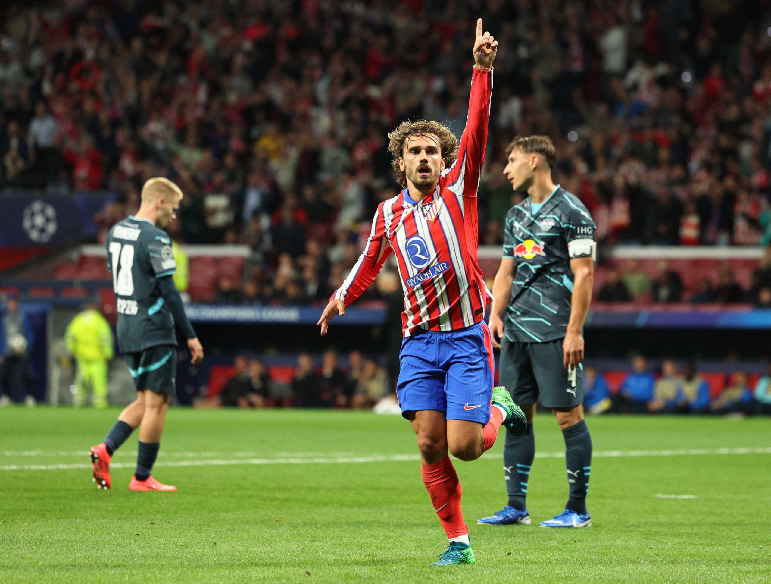 Soccer Football - Champions League - Atletico Madrid v RB Leipzig - Civitas Metropolitano, Madrid, Spain - September 19, 2024 Atletico Madrid's Antoine Griezmann celebrates scoring their first goal REUTERS