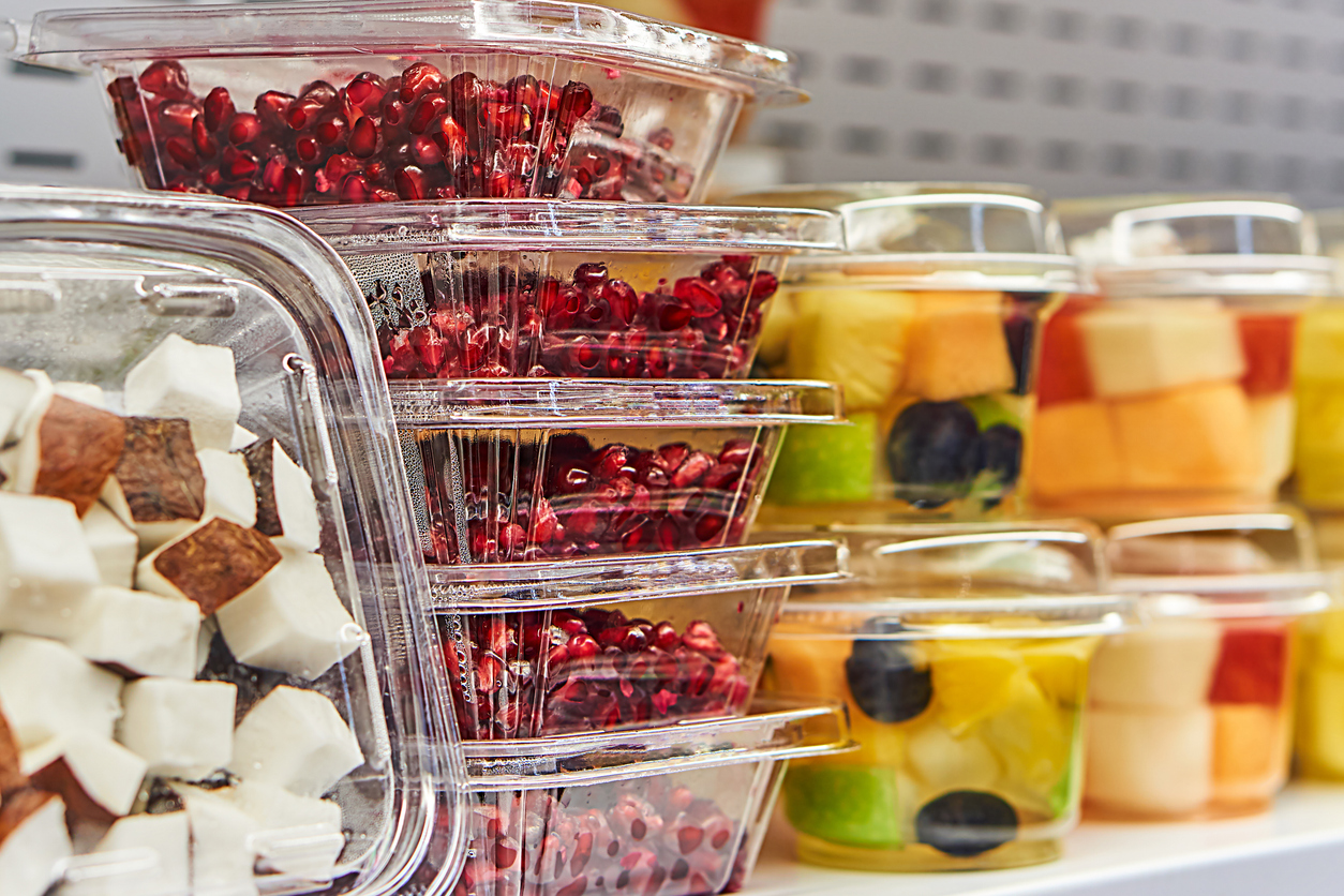 Cut fruit in plastic