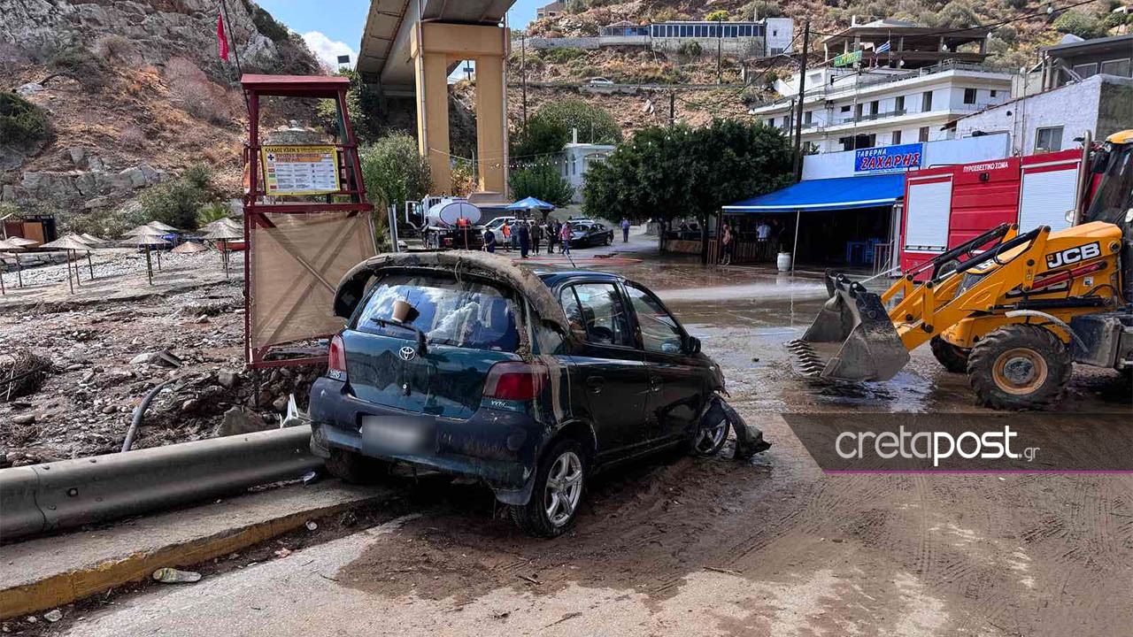 Ηράκλειο: Πλημμύρισε το Παλαιοκάστρο – Αυτοκίνητα βρέθηκαν στη θάλασσα