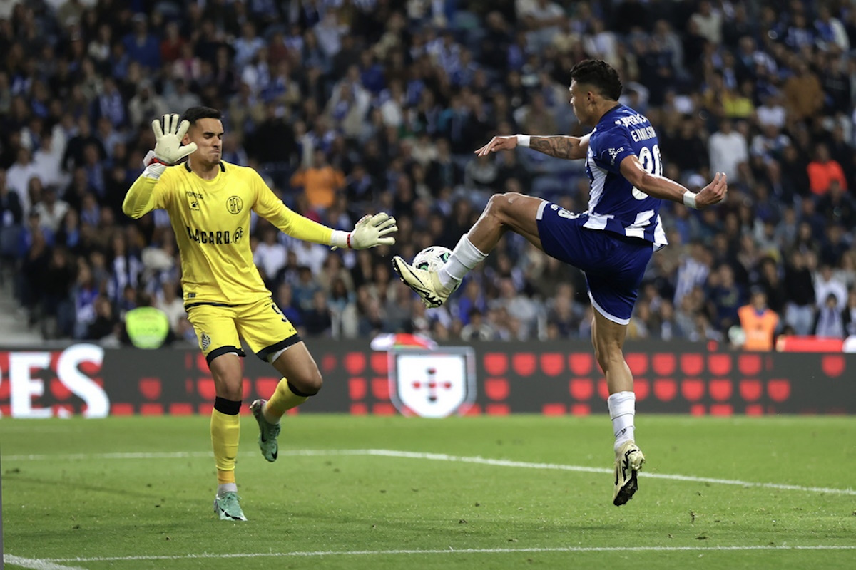 epa11336215 Evanilson (R) of FC Porto in action against Joao Goncalves (L) of Boavista during the Liga Portugal soccer match between FC Porto and Boavista, in Porto, Portugal, 12 May 2024.  EPA