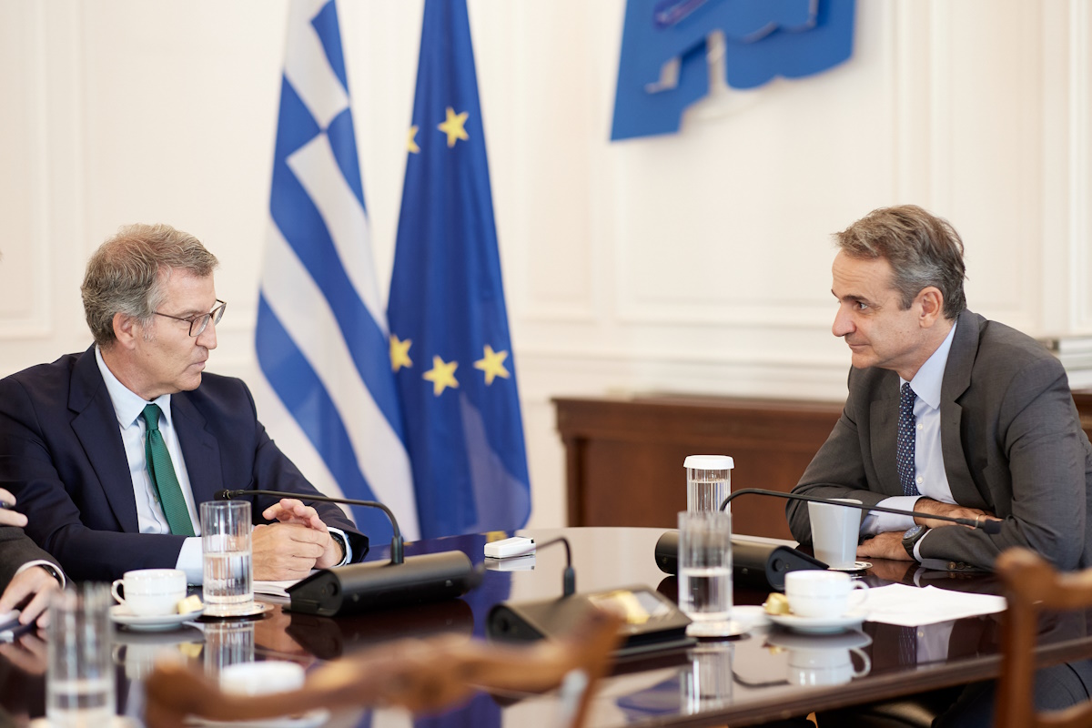 Συνάντηση του πρωθυπουργού Κυριάκου Μητσοτάκη με τον πρόεδρο του Partido Popular Ισπανίας Alberto Feijoo, Παρασκευή 13 Σεπτεμβρίου 2024. 
(ΔΗΜΗΤΡΗΣ ΠΑΠΑΜΗΤΣΟΣ