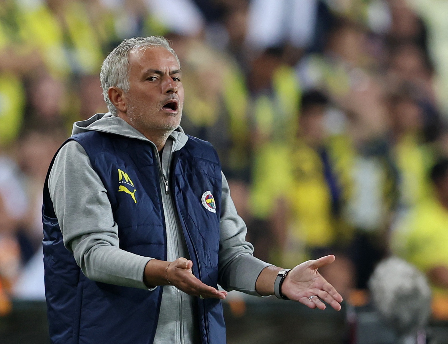 Soccer Football - Europa League - Fenerbahce v Union Saint-Gilloise - Sukru Saracoglu Stadium, Istanbul, Turkey - September 26, 2024 Fenerbahce coach Jose Mourinho reacts REUTERS