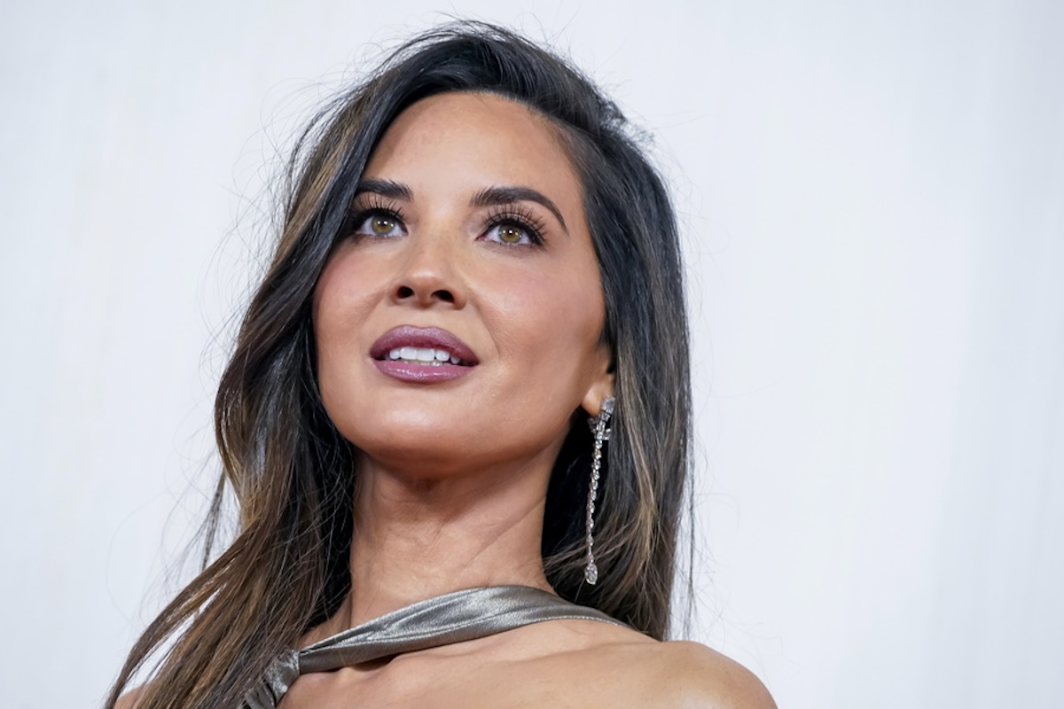 epa11213613 Olivia Munn arrives for the 96th annual Academy Awards ceremony at the Dolby Theatre in the Hollywood neighborhood of Los Angeles, California, USA, 10 March 2024. The Oscars are presented for outstanding individual or collective efforts in filmmaking in 23 categories.  EPA