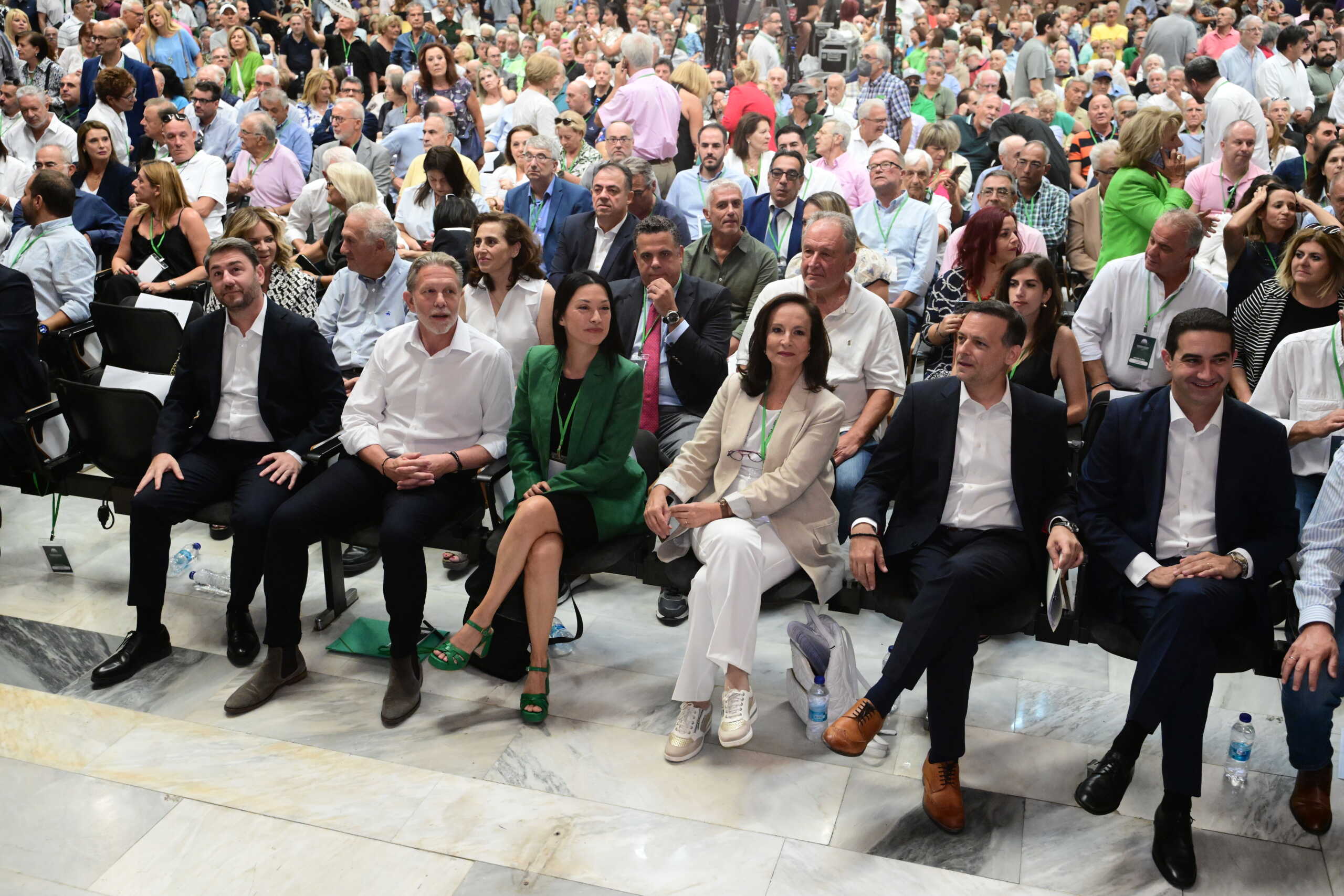 Ανοικτή συνεδρίαση της Κεντρικής Πολιτικής Επιτροπής του ΠΑΣΟΚ - Κινήματος Αλλαγής με ομιλίες των υποψηφίων Προέδρων του κόμματος στις εκλογές της 6ης Οκτωβρίου, στο Στάδιο Ειρήνης και Φιλίας, Κυριακή 15 Σεπτεμβρίου 2024.  
(ΤΑΤΙΑΝΑ ΜΠΟΛΑΡΗ