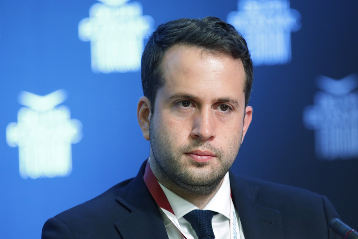 Ο Όμηρος Τσάπαλος εκπρόσωπος Τύπου του ΕΦΚΑ, συμμετέχει σε πάνελ, κατά την 1η ημέρα του 8ου Οικονομικού Φόρουμ των Δελφών, στο Ευρωπαϊκό Κέντρο Πολιτισμού, Τετάρτη 26 Απριλίου 2023. Το φετινό συνέδριο του Οικονομικού Φόρουμ των Δελφών έχει κεντρικό θέμα “Paradigm Shifts” και διεξάγεται από τις 26 έως τις 29 Απριλίου 2023. ΑΠΕ-ΜΠΕ
