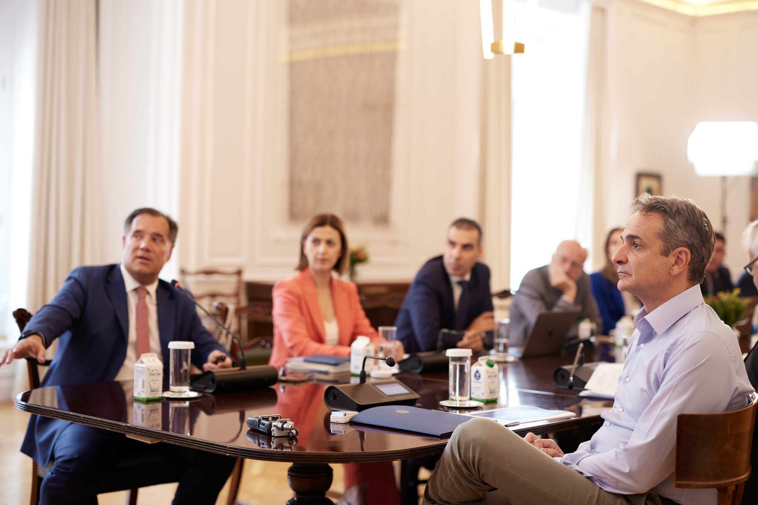 Σύσκεψη υπό τον Πρωθυπουργό Κυριάκο Μητσοτάκη με την πολιτική ηγεσία του υπουργείου Υγείας για το Εθνικό Σύστημα Υγείας (ΕΣΥ), στο Μέγαρο Μαξίμου, Τρίτη 10 Σεπτεμβρίου 2024. 
(ΔΗΜΗΤΡΗΣ ΠΑΠΑΜΗΤΣΟΣ