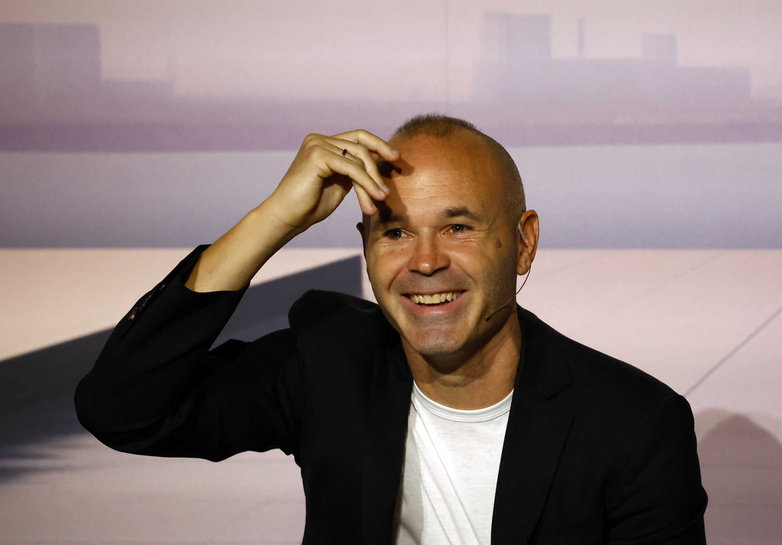 Soccer Football - Andres Iniesta Press Conference - The Game Continues - Barcelona, Spain - October 8, 2024 Former Barcelona and Spain footballer Andres Iniesta during a press conference REUTERS