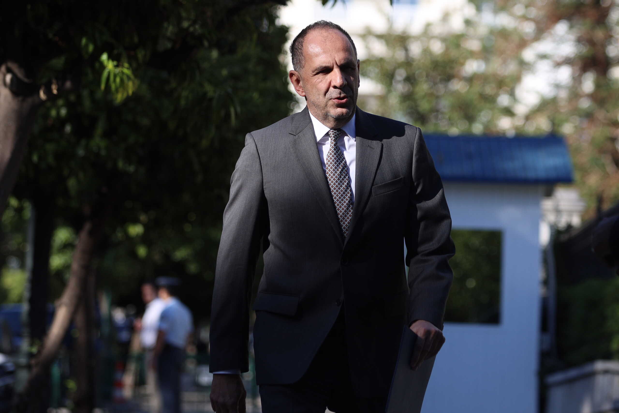 Έκτακτη συνεδρίαση του Κυβερνητικού Συμβουλίου Εθνικής Ασφάλειας (ΚΥΣΕΑ), υπό τον πρωθυπουργό Κυριάκο Μητσοτάκη στο Μέγαρο Μαξίμου, Τετάρτη 2 Οκτωβρίου 2024. Η συνεδρίαση του ΚΥΣΕΑ πραγματοποιήθηκε μετά την εκτόξευση πυραύλων από το Ιράν κατά του Ισραήλ.  
(ΓΙΑΝΝΗΣ ΠΑΝΑΓΟΠΟΥΛΟΣ