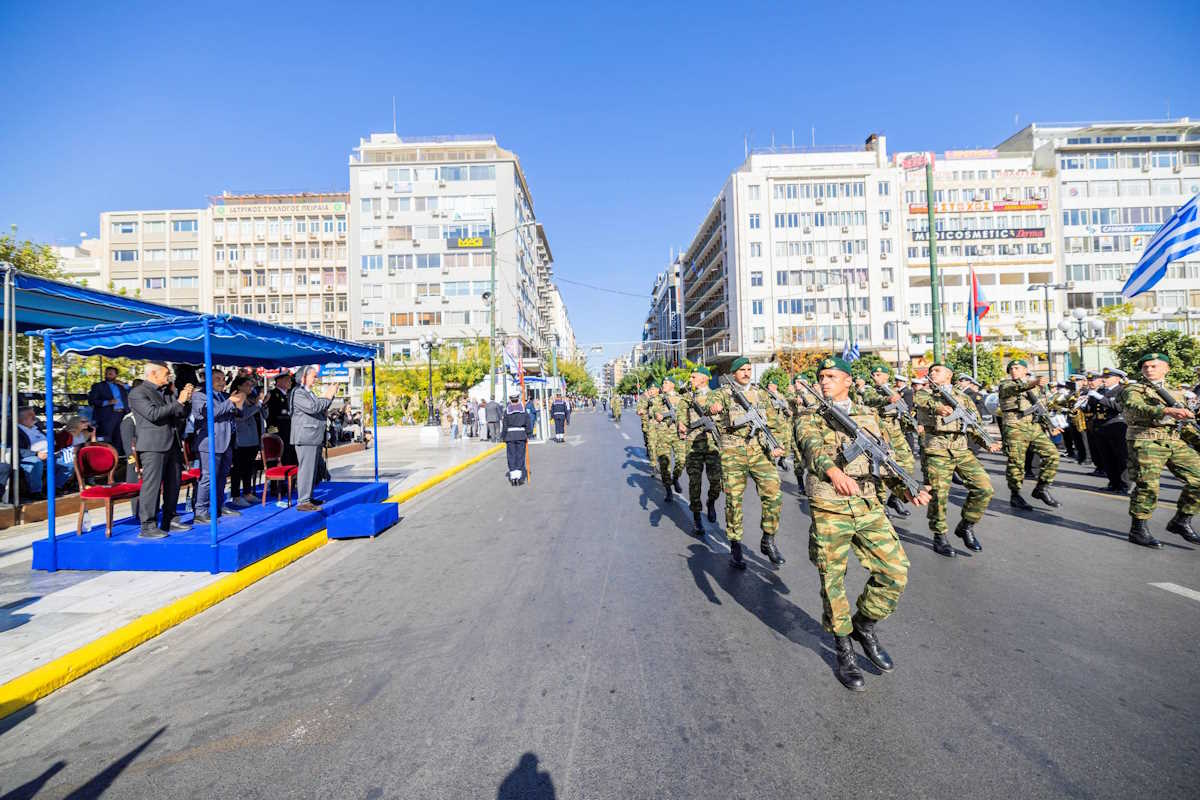 28η Οκτωβρίου: Σε κλίμα εθνικής ομοψυχίας ο εορτασμός στον Πειραιά