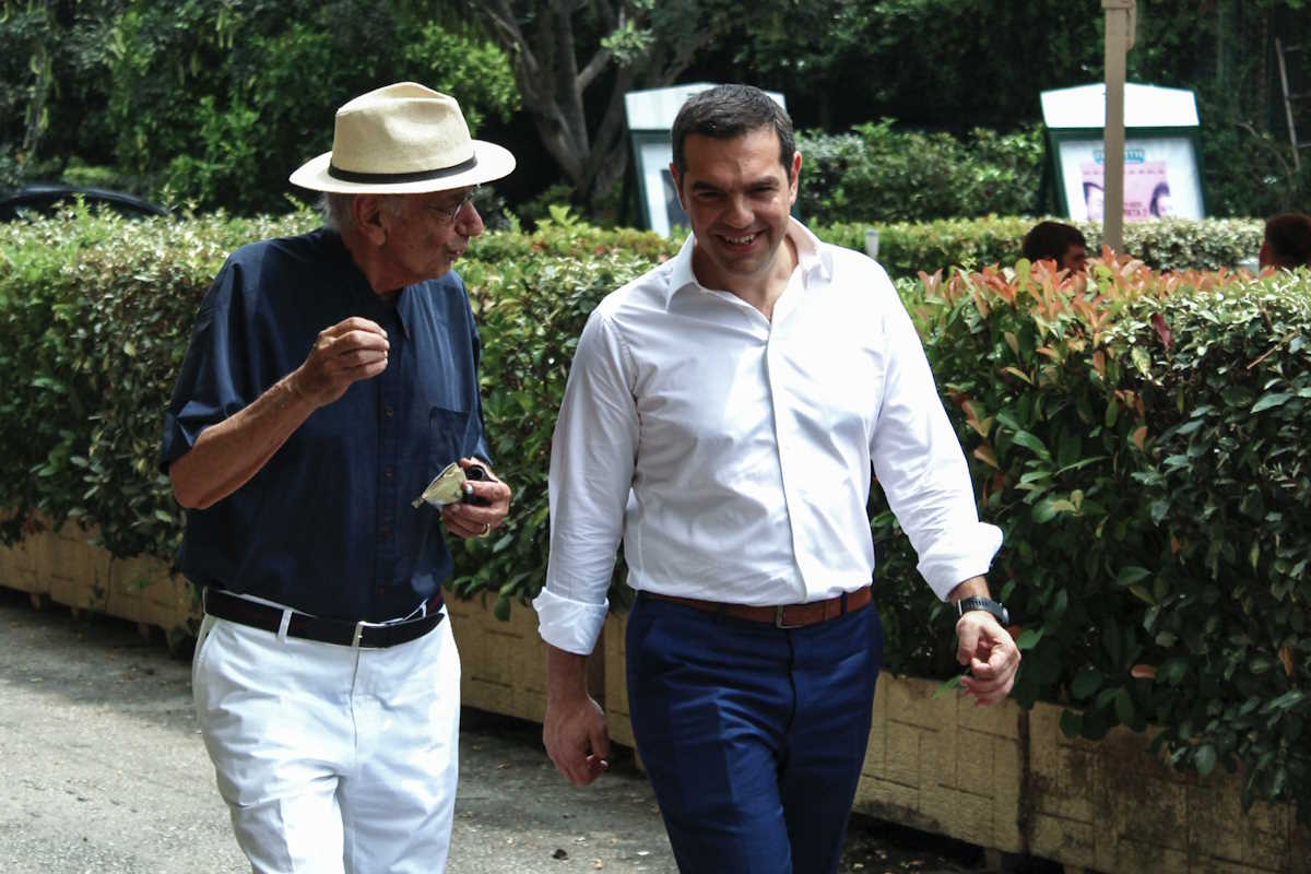 Συνάντηση ττου Πρωθυπουργού Αλέξη Τσίπρα με τον επικεφαλής του ψηφοδελτίου του ΣΥΡΙΖΑ, Βασίλη Βασιλικό, Τετάρτη 19 Ιουνίου 2019. (EUROKINISSI