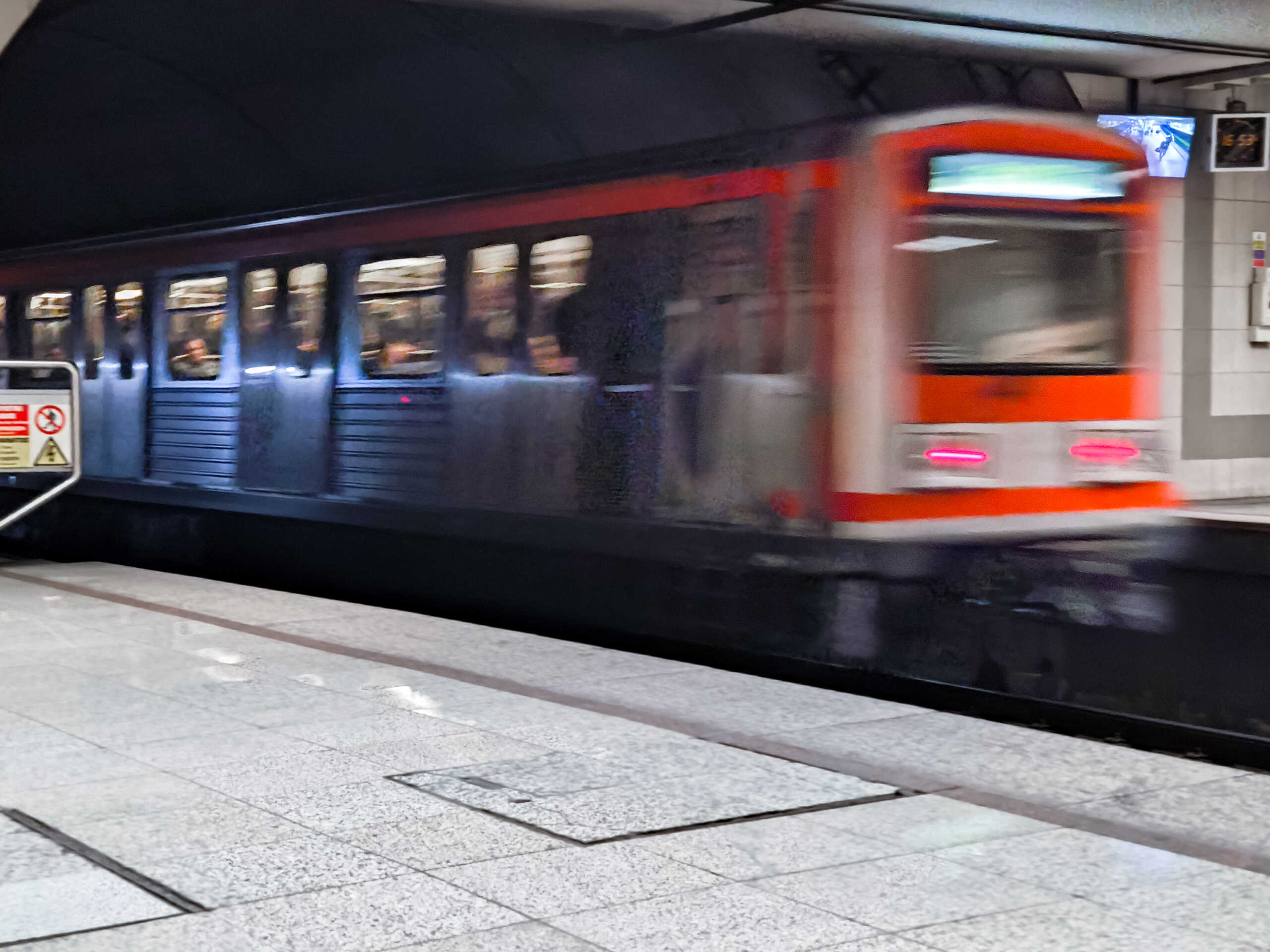 ΜΕΤΡΟ Παρασκευή 25 Οκτωβρίου 2024  (ΓΙΩΡΓΟΣ ΚΟΝΤΑΡΙΝΗΣ