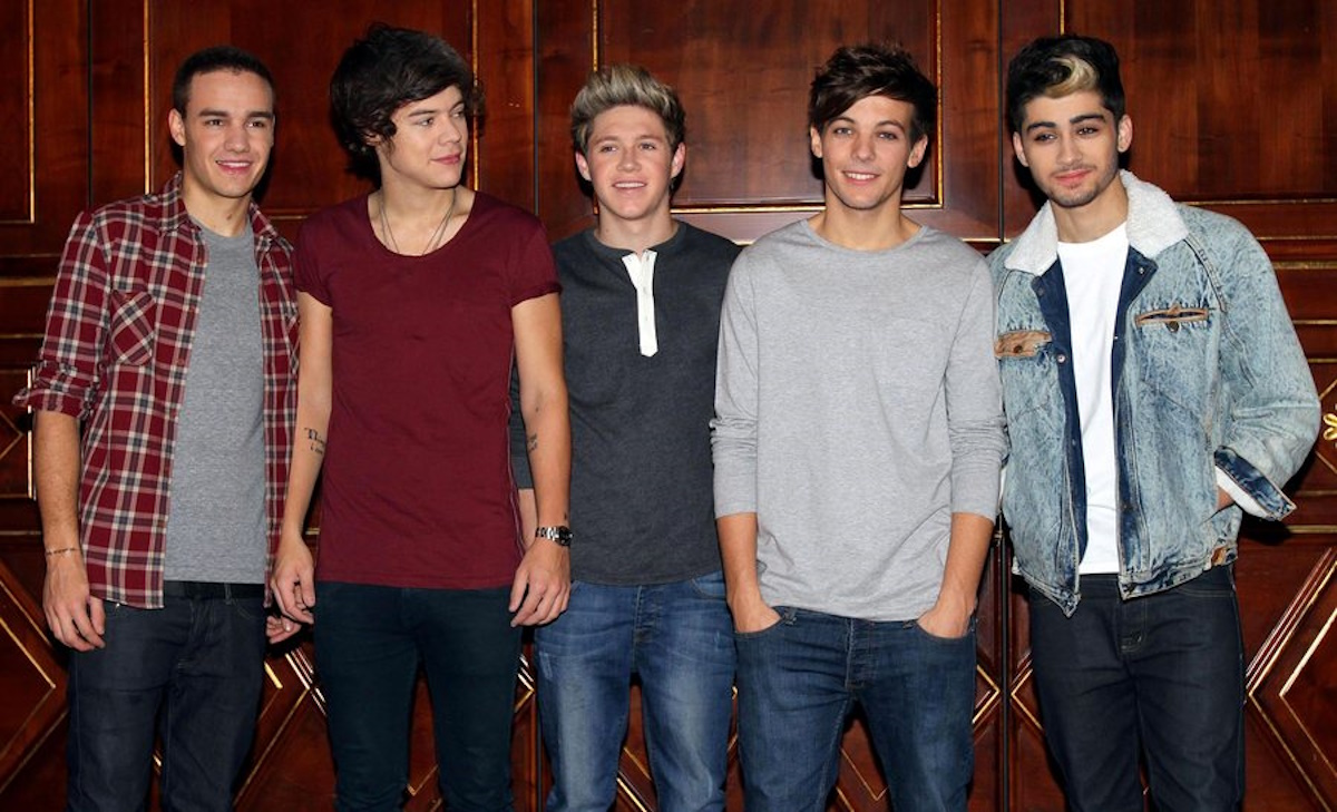 epa03454620 (L-R) Members of British band One Direction, Liam Payne, Harry Styles, Niall Horan, Louis Tomlinson and Zayn Malik pose during a photocall in Milan, Italy, 01 November 2012. The band wiill perform the same day during a TV Show.  EPA