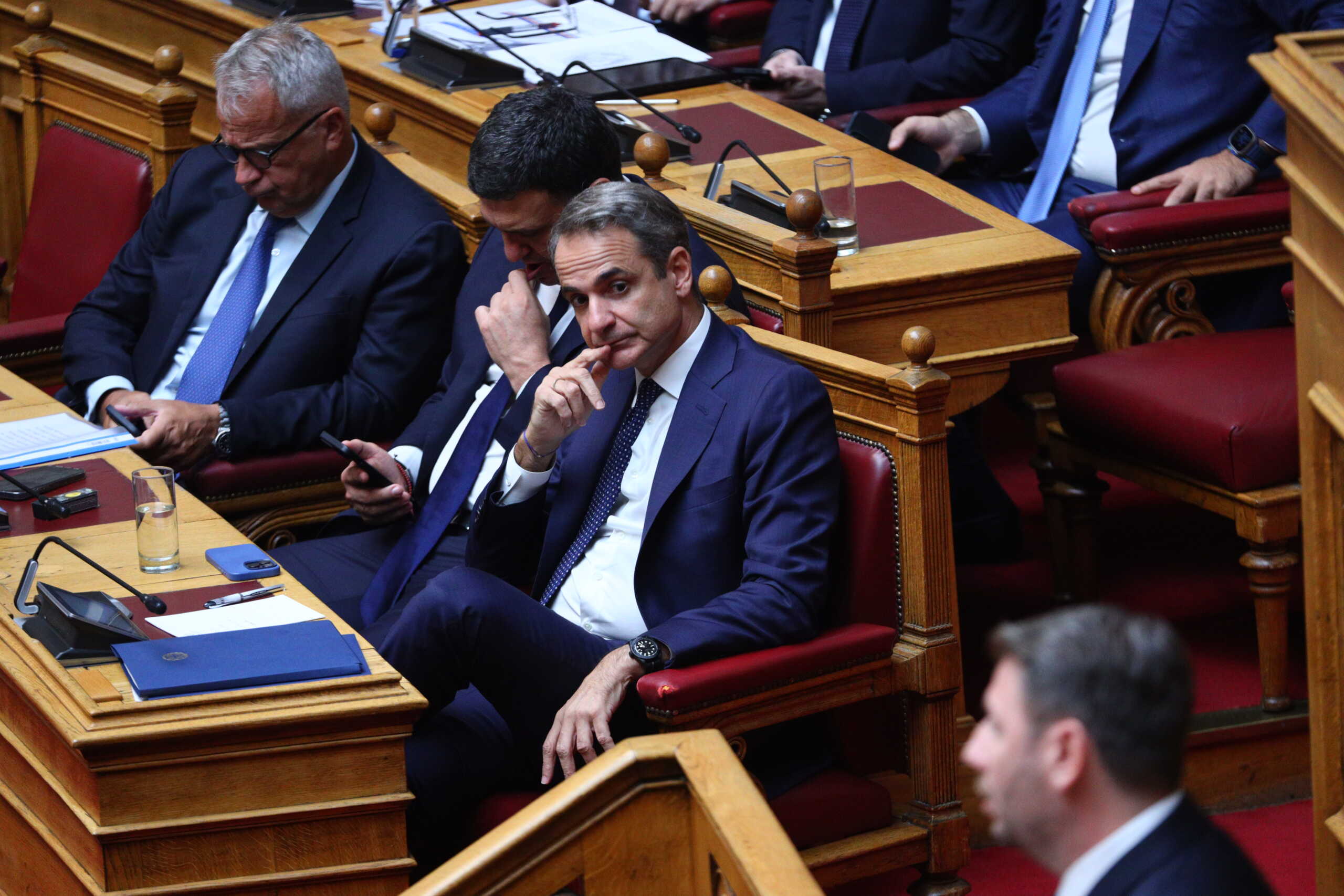 Συζήτηση στην Ολομέλεια της Βουλής κατόπιν αιτήματος του Πρωθυπουργού Κυριάκου Μητσοτάκη, με αντικείμενο την ενημέρωση του Σώματος για τον απολογισμό της φετινής αντιπυρικής περιόδου και τις πρωτοβουλίες της Κυβέρνησης αναφορικά με τη στήριξη των πληγέντων, την αποκατάσταση των υποδομών και την περαιτέρω ενίσχυση της Πολιτικής Προστασίας, Τετάρτη 23 Οκτωβρίου 2024. 
(ΓΙΑΝΝΗΣ ΠΑΝΑΓΟΠΟΥΛΟΣ