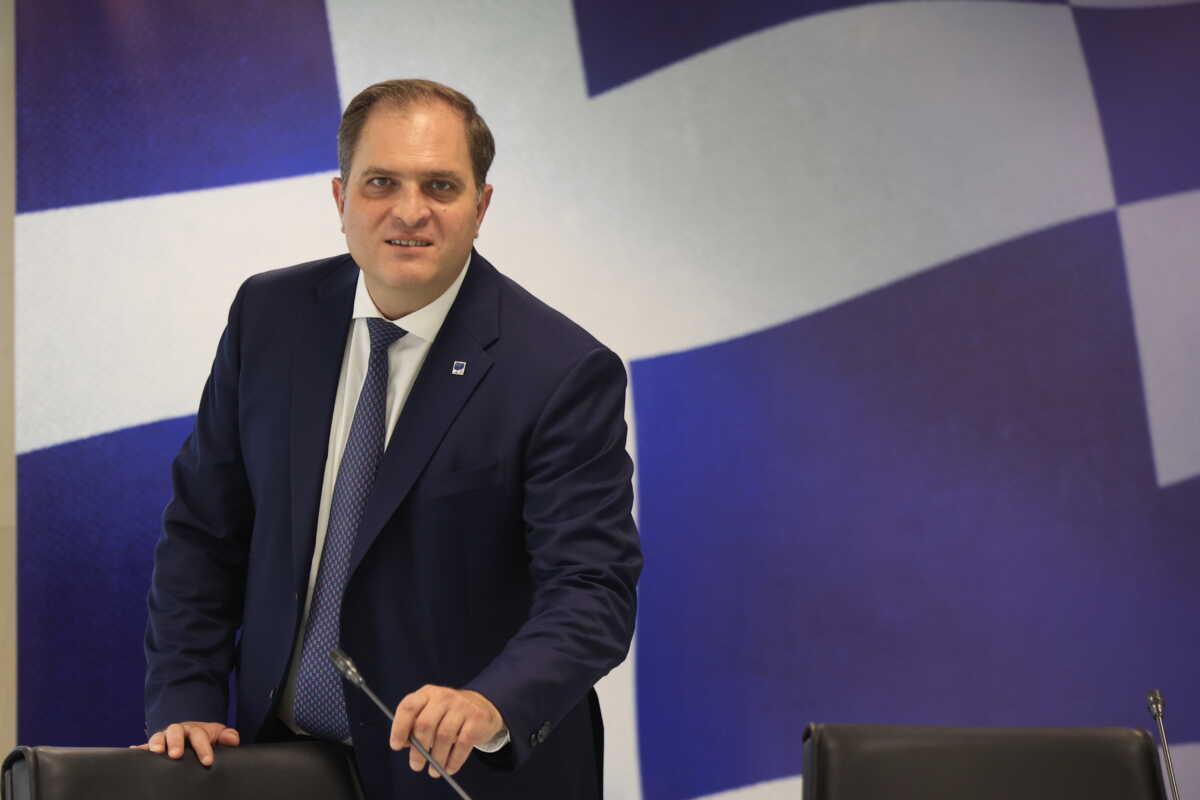 Παρουσίαση του νομοσχεδίου για την "Αναμόρφωση του Κώδικα Τελών Χαρτοσήμου και αντικατάσταση του χαρτοσήμου με το Ψηφιακό Τέλος Συναλλαγής", Τετάρτη 3 Ιουλίου 2024. Την παρουσίαση έκαναν ο υπουργός Εθνικής Οικονομίας και Οικονομικών, Κωστής Χατζηδάκης, ο υφυπουργός Χρίστος Δήμας, η Γενική Γραμματέας Φορολογικής Πολιτικής, Μαίρη Ψύλλα και ο Διοικητής της ΑΑΔΕ, Γιώργος Πιτσιλής. 
(ΓΙΩΡΓΟΣ ΚΟΝΤΑΡΙΝΗΣ