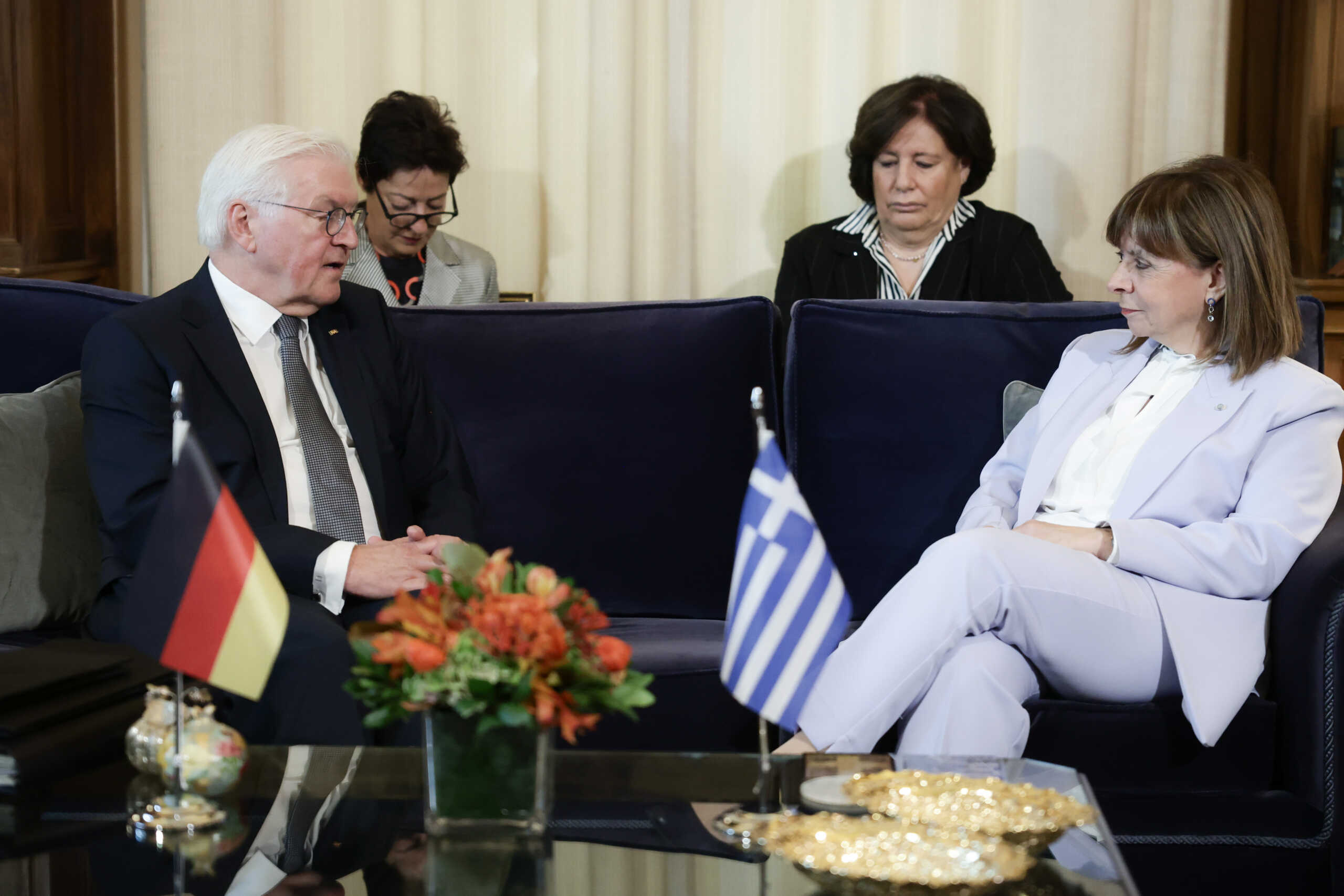 Συνάντηση της Προέδρου της Δημοκρατίας Κατερίνας Σακελλαροπούλου με τον Πρόεδρο της Ομοσπονδιακής Δημοκρατίας της Γερμανίας Frank - Walter Steinmeier, τετάρτη 30 Οκτωβρίου 2024. 
(ΘΟΔΩΡΗΣ ΜΑΝΩΛΟΠΟΥΛΟΣ