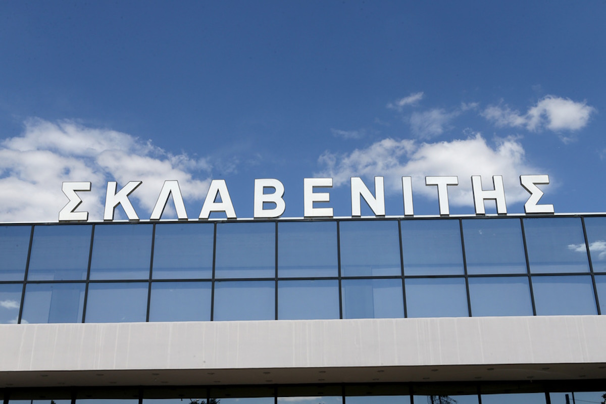 Σούπερ μάρκετ Σκλαβενίτης , Σάββατο 3 Σεπτεμβρίου 2016. Υπεγράφη σήμερα μεταξύ της Σκλαβενίτης, των Τραπεζών και της Μαρινόπουλος, η συμφωνία των όρων του σχεδίου εξυγίανσης της τελευταίας. ΑΠΕ-ΜΠΕ