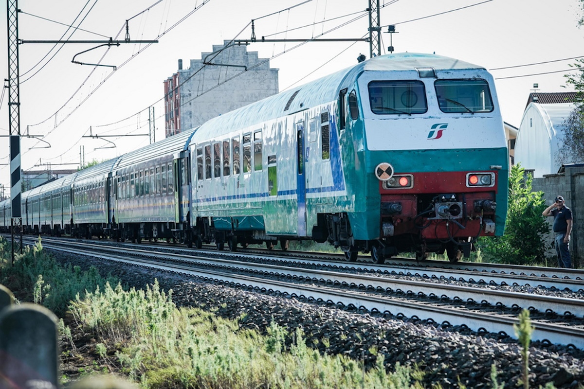 epa10830616 A general view on the train that hit railway workers in the night, at the Brandizzo station in Turin, Italy, 31 August 2023. Five railway workers died after the train hit on late 30 August workers carrying out maintenance.  EPA