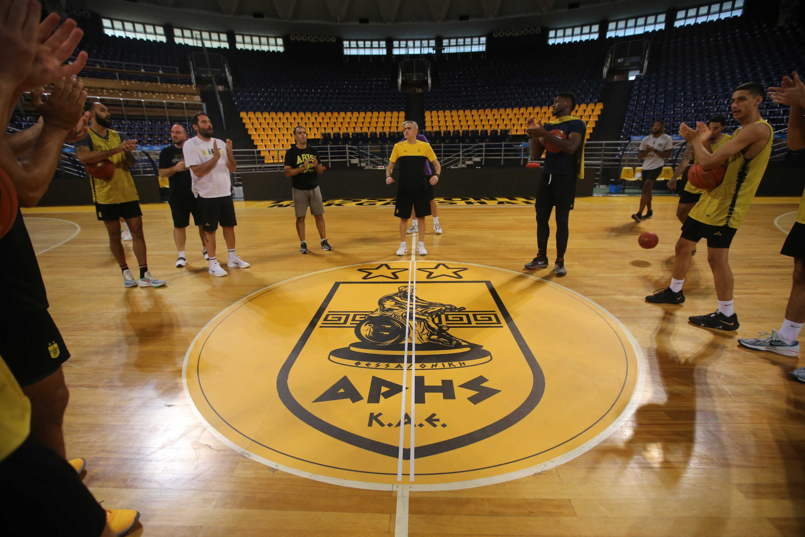 MEDIA DAY ΤΗΣ ΟΜΑΔΑΣ ΜΠΑΣΚΕΤ ΤΟΥ ΑΡΗ (MEGAPRESS