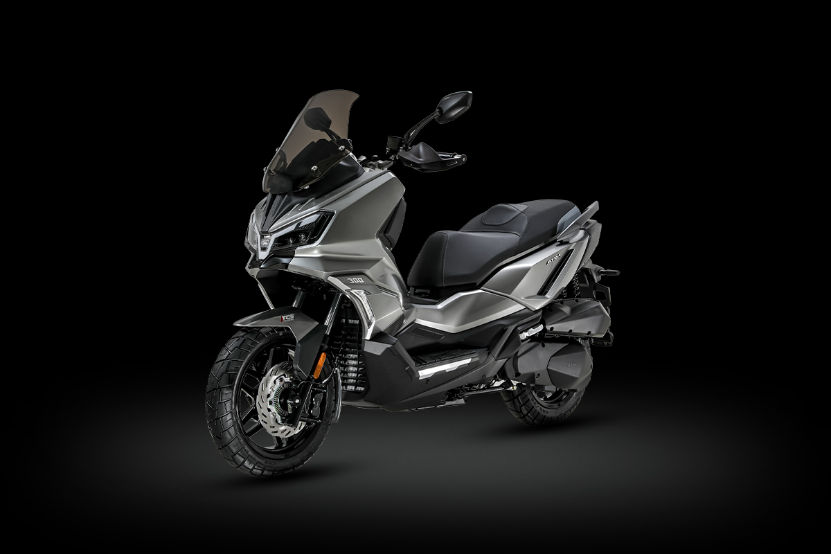 SYM ADX 300 TCS: Ηρθε με πλήρη αναβάθμιση