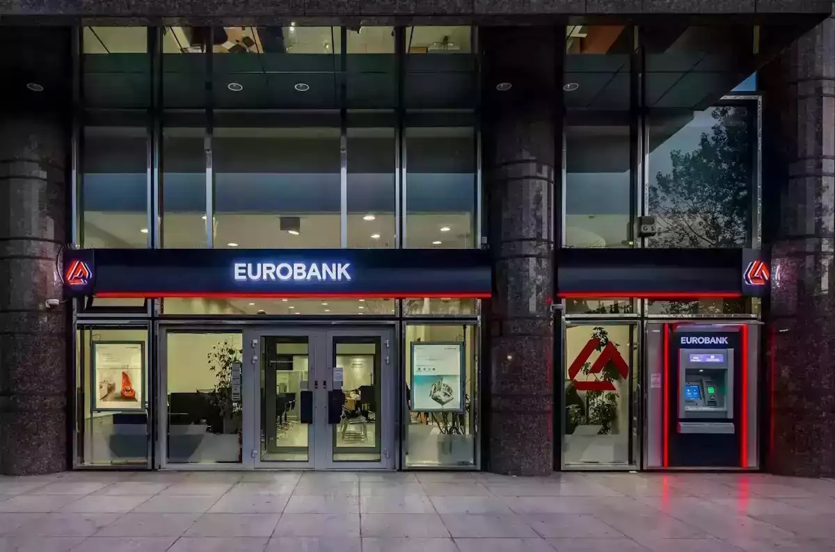 Eurobank: Απόκτηση επιπλέον ποσοστού 24,66% στην Ελληνική Τράπεζα
