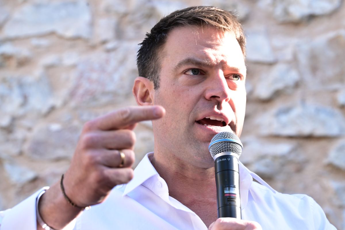 Στέφανος Κασσελάκης: Βαρύ πένθος για το τέλος της ανθρωπιάς στον ΣΥΡΙΖΑ – Το mail που τον συγκλόνισε