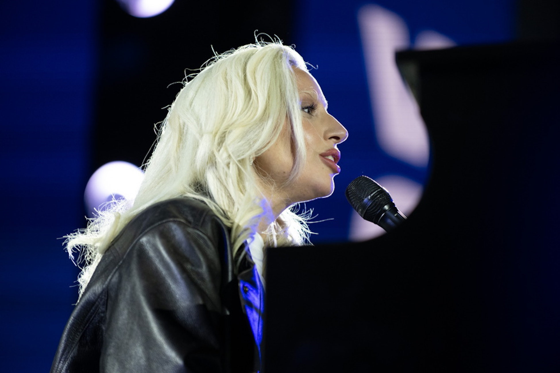 epa11701937 Lady Gaga performs for the crowd during a campaign rally supporting U.S. Vice President and Democratic presidential nominee Kamala Harris outside the Philadelphia Museum of Art in Philadelphia, Pennsylvania, USA, 04 November 2024. US Vice President and Democratic Presidential Nominee Kamala Harris is holding an election eve concert and rally in Philadelphia. Election polls show that the presidential race between Harris and Republican nominee former President Donald Trump is extremely close.  EPA