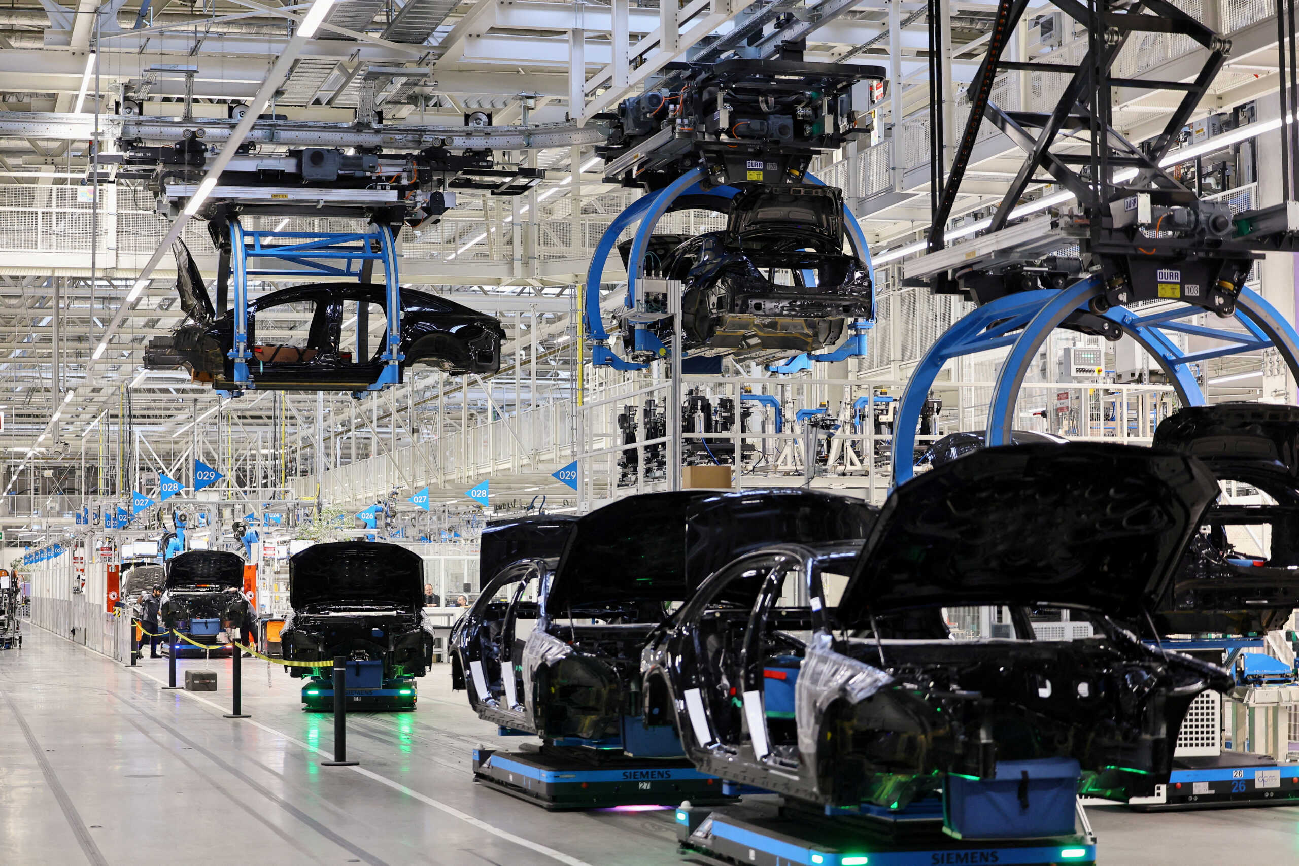 Mercedes factory