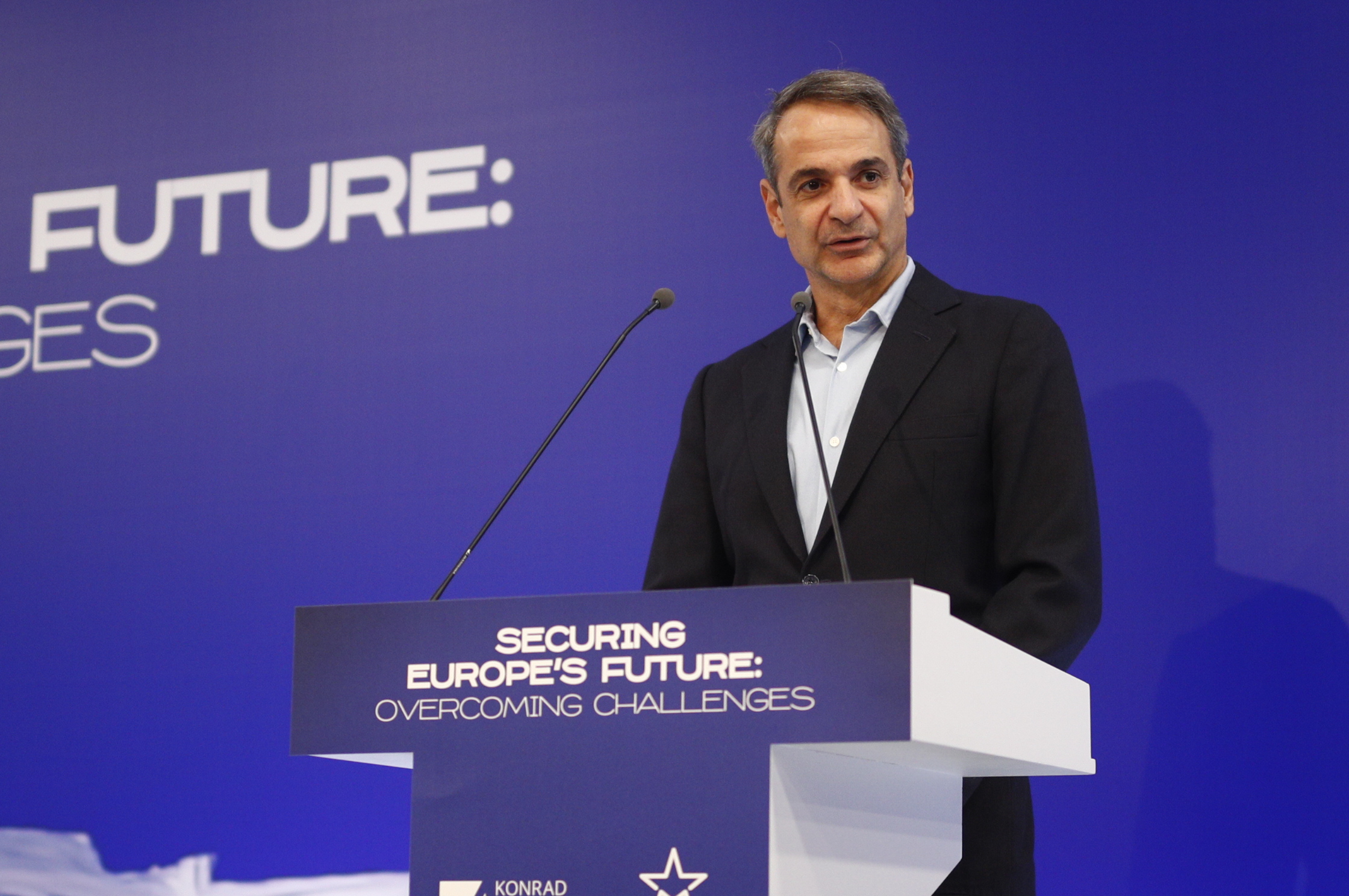 Χαιρετισμός του Πρωθυπουργού Κυριάκου Μητσοτάκη σε εκδήλωση του YEPP στα κεντρικά γραφεία της Νέας Δημοκρατίας, Παρασκευή 22 Νοεμβρίου 2024. 
(ΣΩΤΗΡΗΣ ΔΗΜΗΤΡΟΠΟΥΛΟΣ