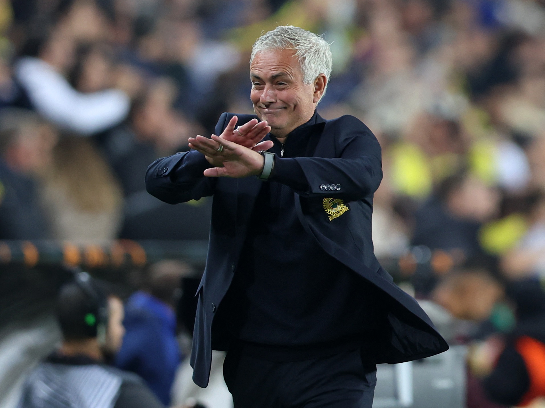 Soccer Football - Europa League - Fenerbahce v Manchester United - Sukru Saracoglu Stadium, Istanbul, Turkey - October 24, 2024 Fenerbahce coach Jose Mourinho reacts REUTERS