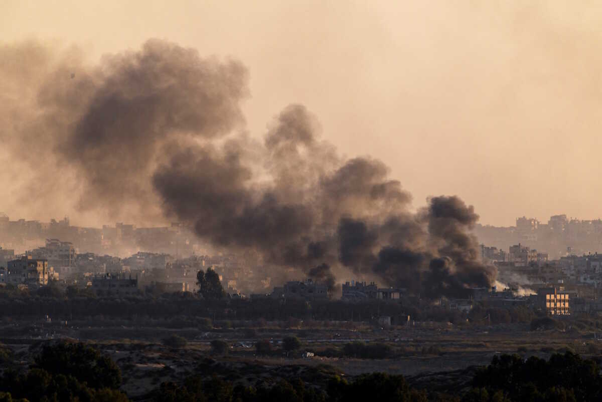 Smoke rises from North Gaza, amid the ongoing conflict in Gaza between Israel and Hamas, as seen from Ashkelon, Israel, November 16, 2024. REUTERS