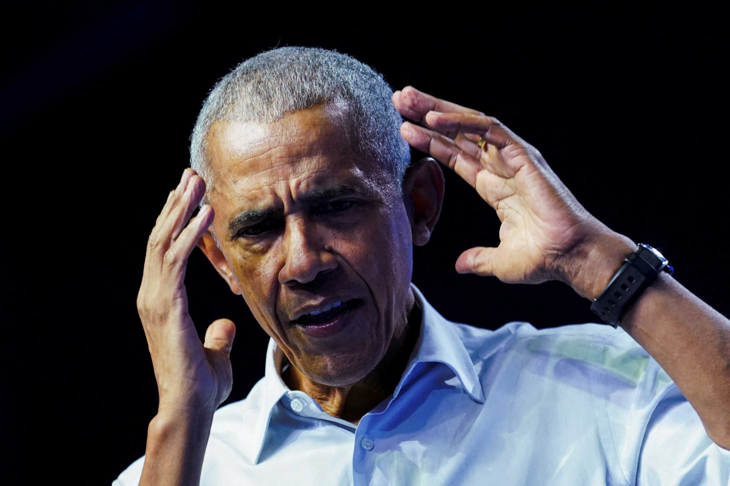 Former U.S. President Barack Obama speaks during a campaign rally for Democratic presidential nominee and U.S. Vice President Kamala Harris in Philadelphia, Pennsylvania, U.S., October 28, 2024. REUTERS