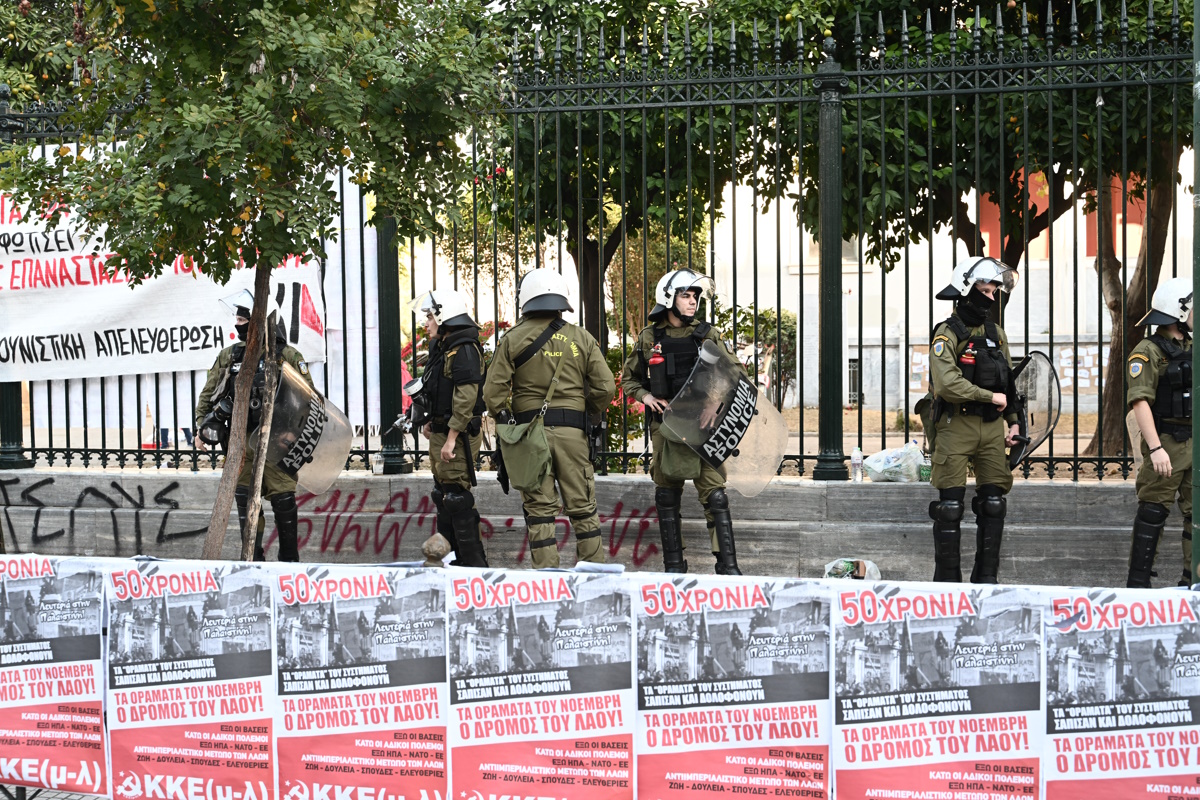 Μέτρα από την Ελληνική Αστυνομία για την 49η επέτειο από την εξέγερση του Πολυτεχνείου, Παρασκευή 17 Νοεμβρίου 2023.
(ΤΑΤΙΑΝΑ ΜΠΟΛΑΡΗ