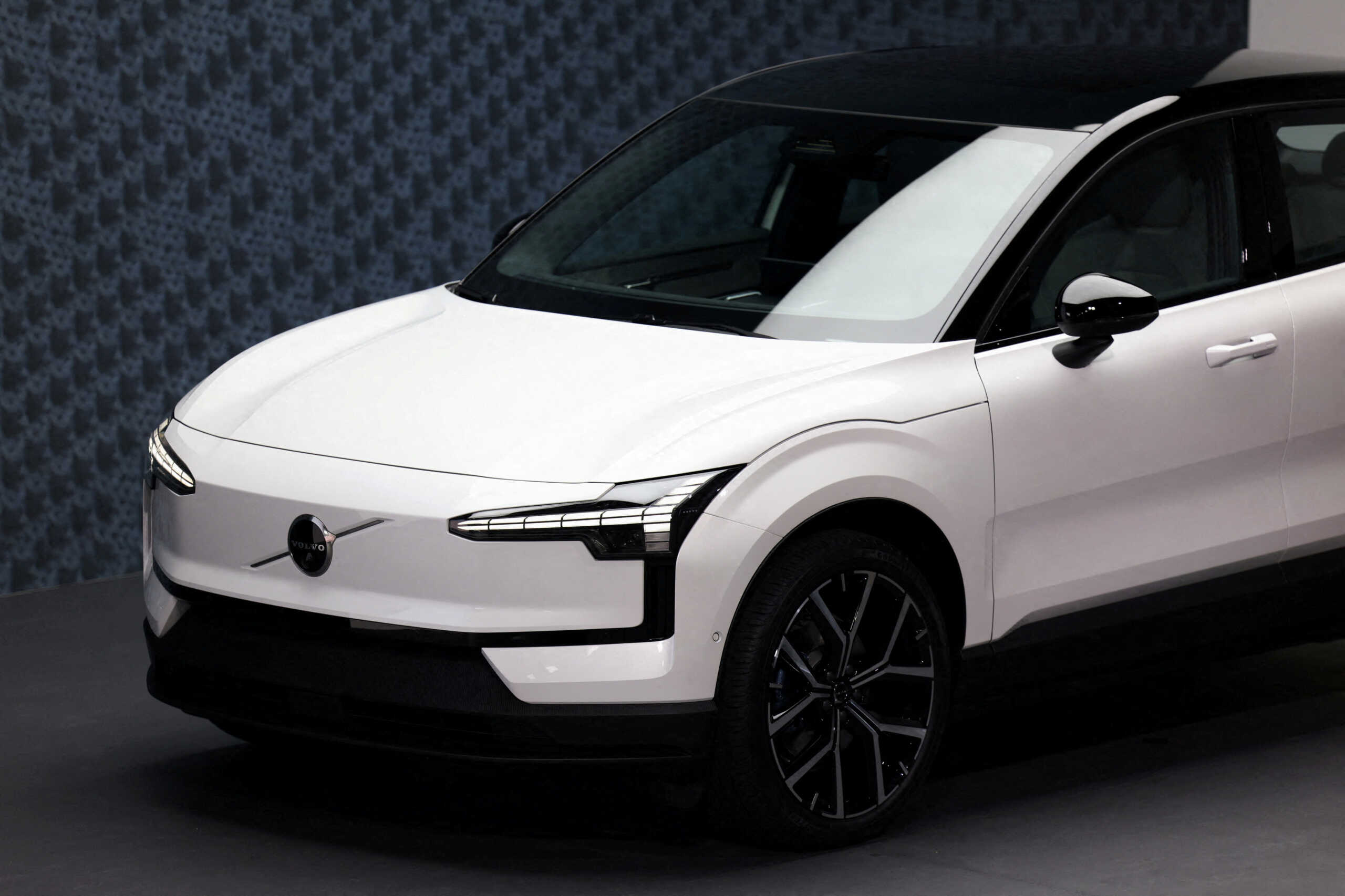 FILE PHOTO: Volvo reveals their new Volvo EX30 fully-electric small SUV vehicle during an event in Milan, Italy June 7, 2023. REUTERS