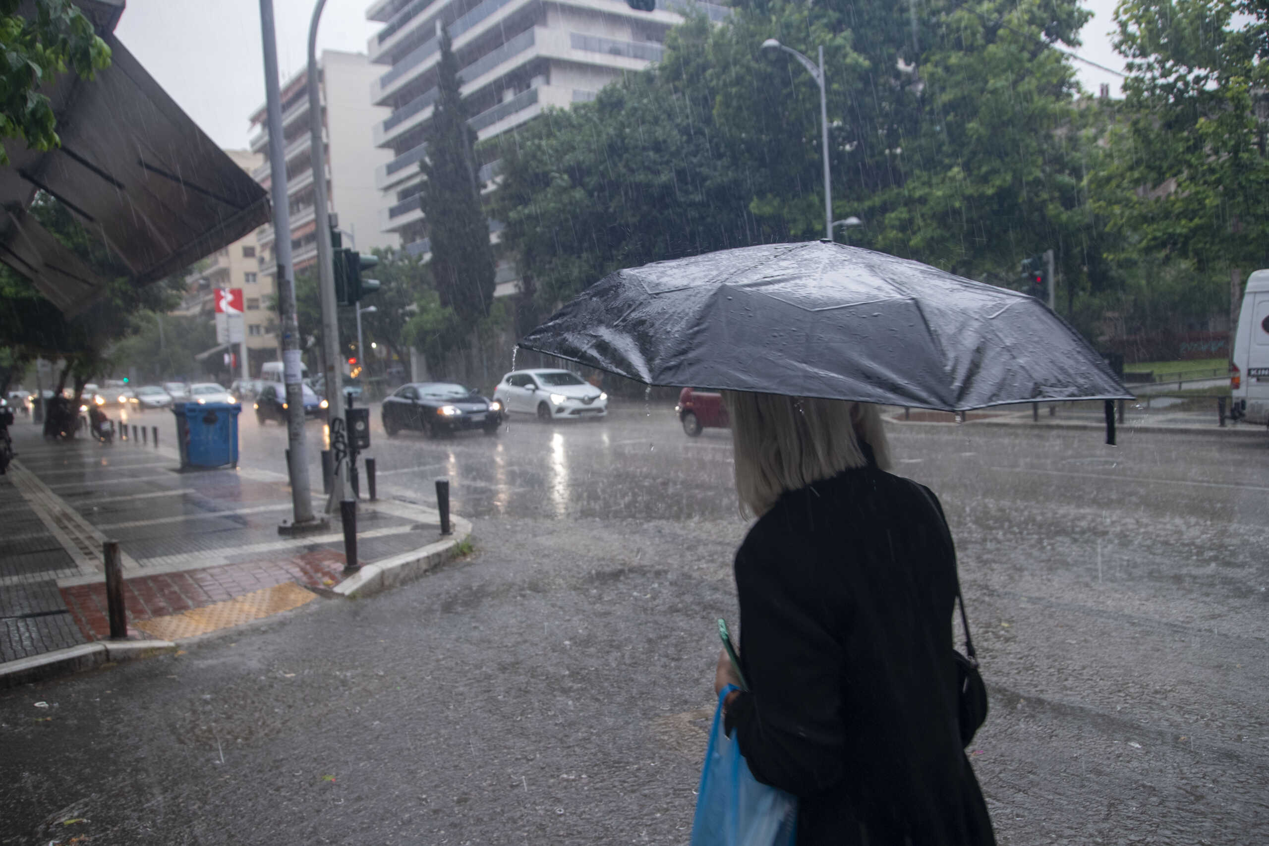 ΕΝΤΟΝΗ ΒΡΟΧΟΠΤΩΣΗ ΣΤΗΝ  ΘΕΣΣΑΛΟΝΙΚΗ (ΜΟΤΙΟΝΤΕΑΜ