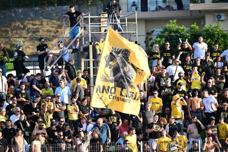 AEK: Its journey to Crete and the awe-inspiring reception of the footballers