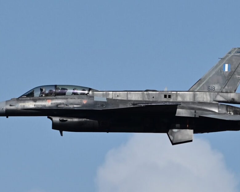Με F-16 Viper εξοπλίζεται η Πολεμική Αεροπορία: Οι φονικές «Οχιές» υπηρετούν σε τρεις Μοίρες μαχητικών αεροσκαφών