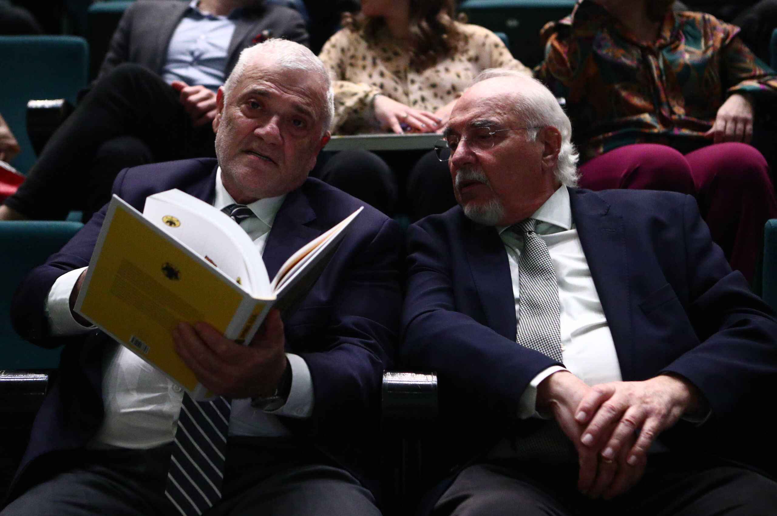 ΠΑΡΟΥΣΙΑΣΗ ΤΟΥ ΒΙΒΛΙΟΥ ΤΩΝ ΓΕΡΑΣΙΜΟΥ ΓΑΣΠΑΡΙΝΑΤΟΥ ΚΑΙ ΑΝΔΡΕΑ ΔΗΜΑΤΟΥ "100 ΧΡΟΝΙΑ ΑΕΚ - Η ΙΣΤΟΡΙΑ ΤΗΣ ΑΕΚ ΜΕΣΑ ΑΠΟ ΤΗΝ ΕΞΕΛΙΞΗ ΤΟΥ ΓΗΠΕΔΟΥ ΤΗΣ" (ΑΡΓΥΡΩ ΑΝΑΣΤΑΣΙΟΥ