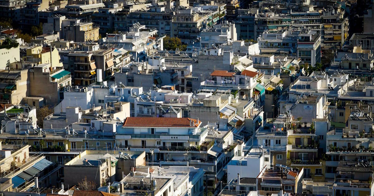 The areas with the greatest demand for renting commercial properties in Attica and Thessaloniki