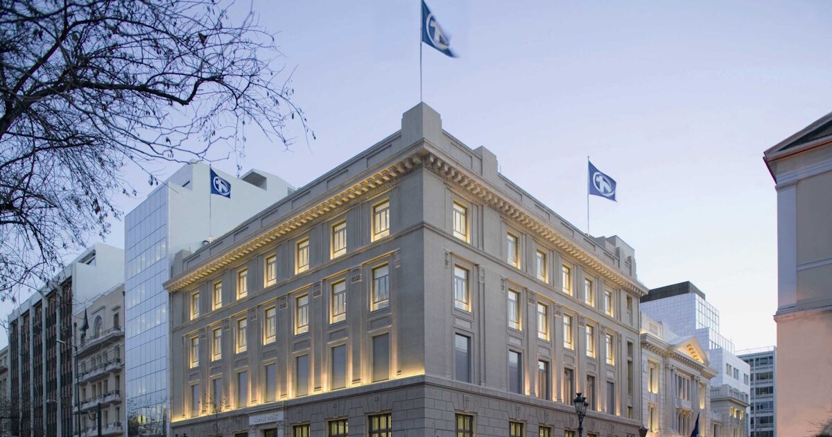 Alpha Bank: Merges with Alpha Services and Holdings