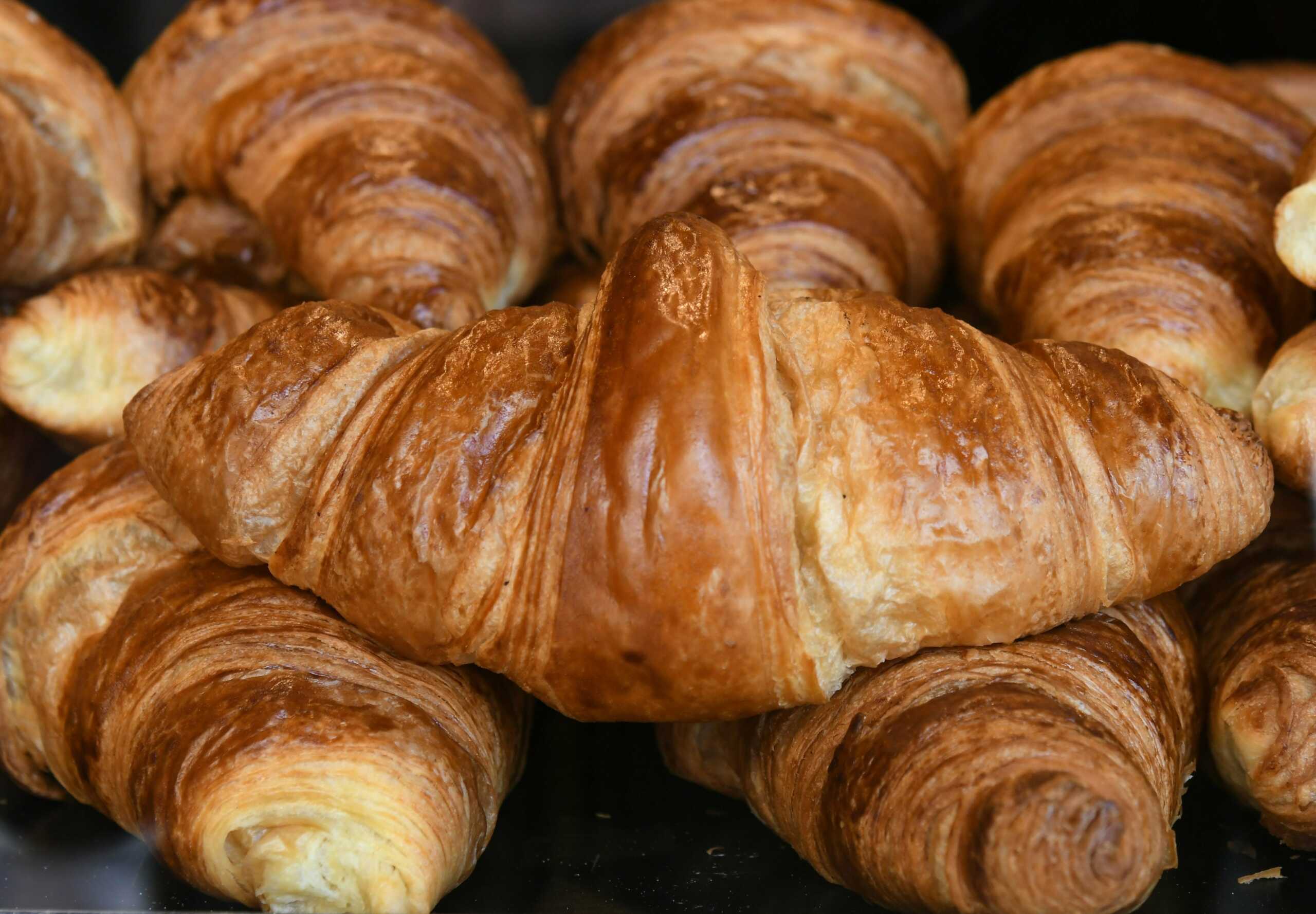 fresh croissants on the market in Palma, April 13, 2019 | usage worldwide Photo by: Winfried Rothermel
