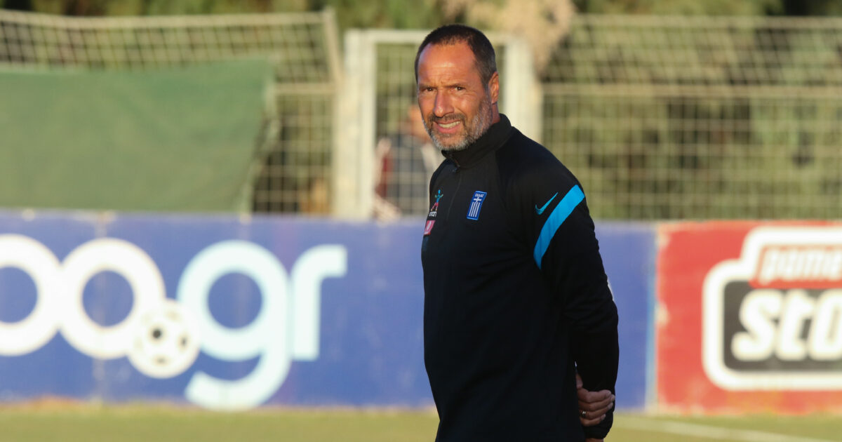 Aris agreed with John Fand’ Sip for the position of coach