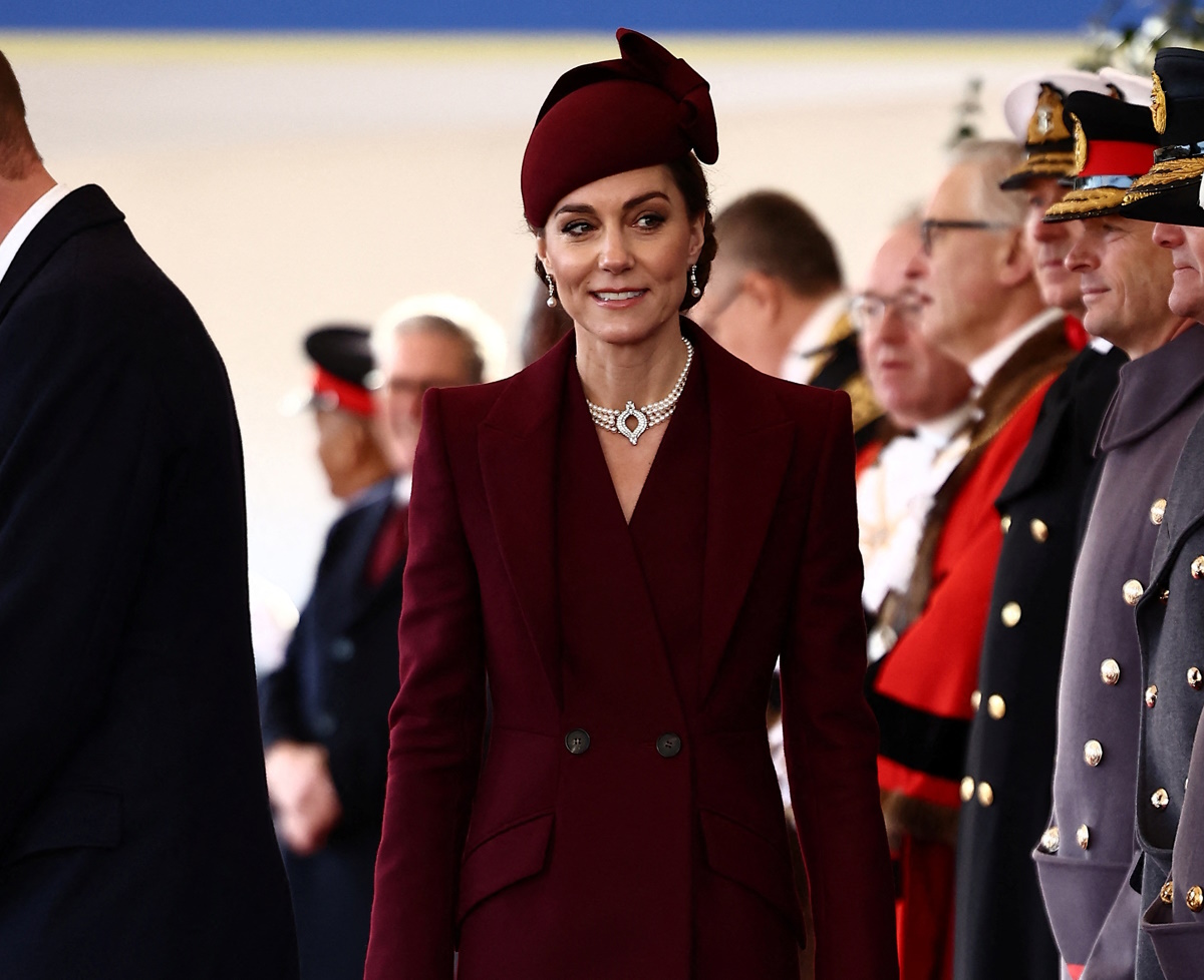 Britain's Catherine, Princess of Wales, greets dignitaries as she arrives ahead of a Ceremonial Welcome for the Emir of Qatar at the Horse Guards Parade in London on December 3, 2024, on the first day of their two-day State Visit to Britain. The Emir of Qatar and his wife are in the UK for a two-day state visit, hosted by Britain's King.     HENRY NICHOLLS