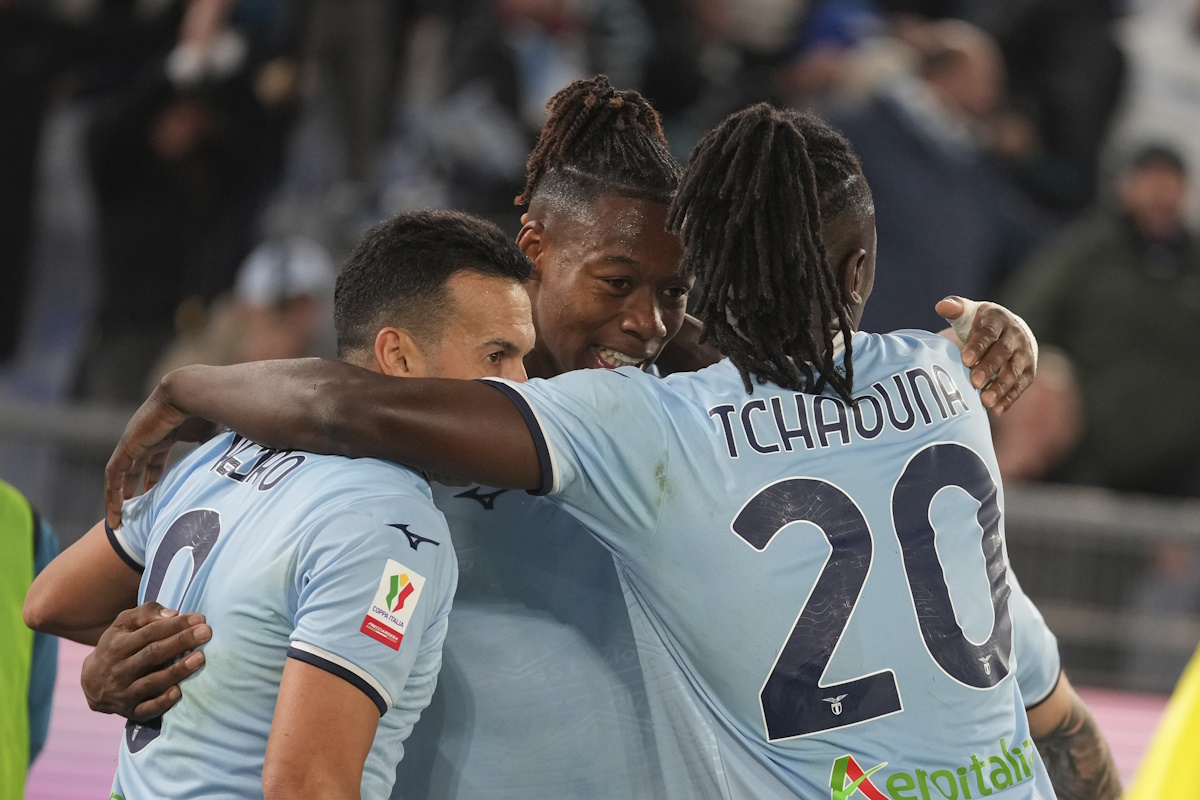 Lazio's Tijjani Noslin, centre, celebrates with teammates after scoring his side's second goal during the Italian Cup soccer match between Lazio and Napoli at Rome's Olympic Stadium, Thursday, Dec. 5, 2024. (AP Photo