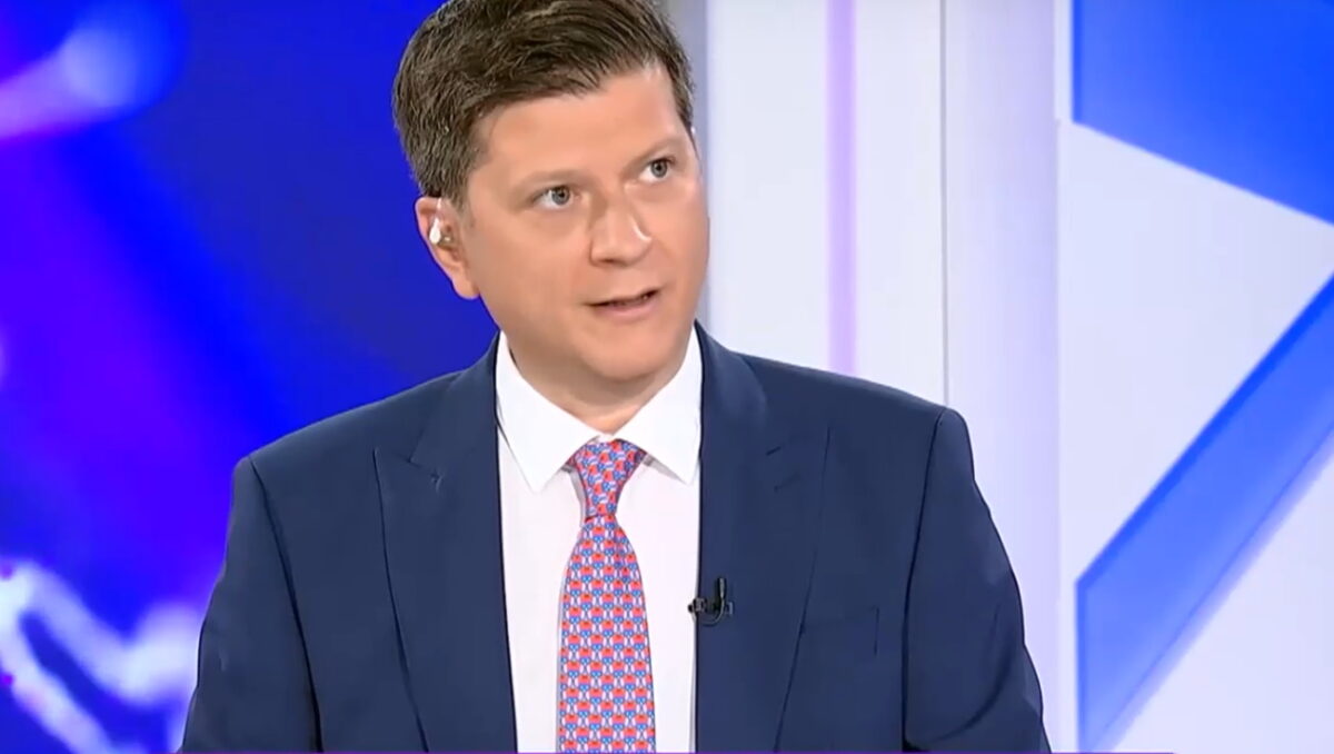 Απόστολος Μαγγηριάδης: Η ανάρτηση για την αποχώρησή του από την ΕΡΤ - «The show must go on»