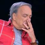 Ανδρέας Μικρούτσικος: Βούρκωσε στο The Secret Song – «Είναι η κληρονομιά μου και είναι μια διαρκής αναπηρία»