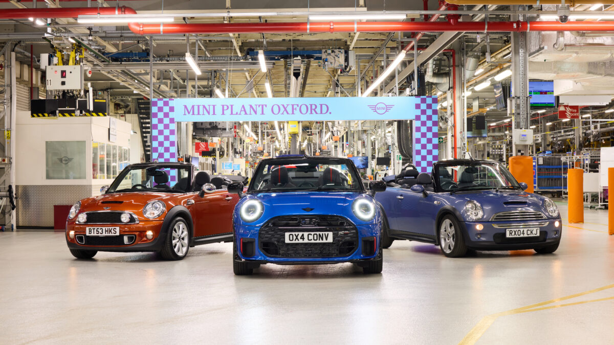 Οι 3 τελευταίες γενιές του MINI Cooper Cabrio