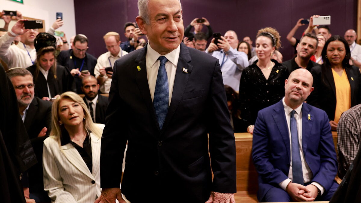 MENAHEM KAHANA