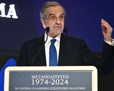 (ΚΩΣΤΑΣ ΤΖΟΥΜΑΣ