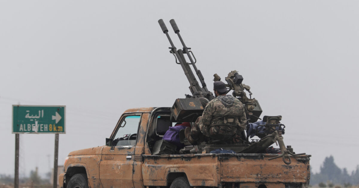 Syria: Rebels entered Damascus, Assad missing, perhaps he escaped