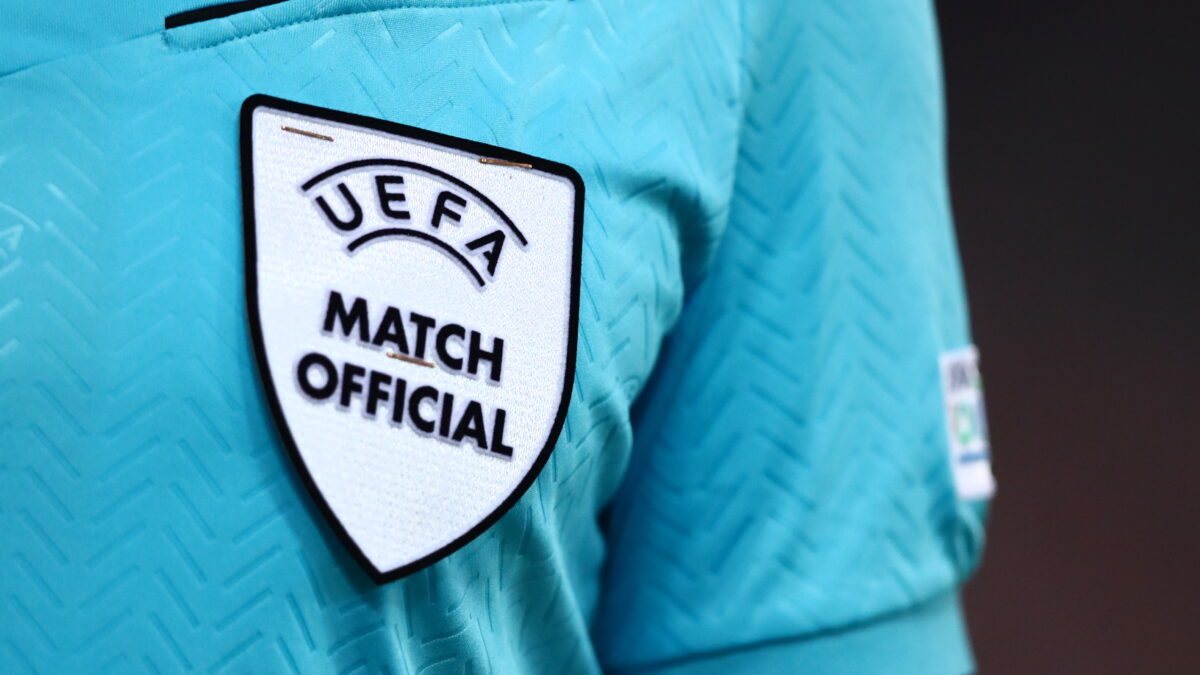 Διαιτητής σε αγώνα της UEFA (KLODIAN LATO